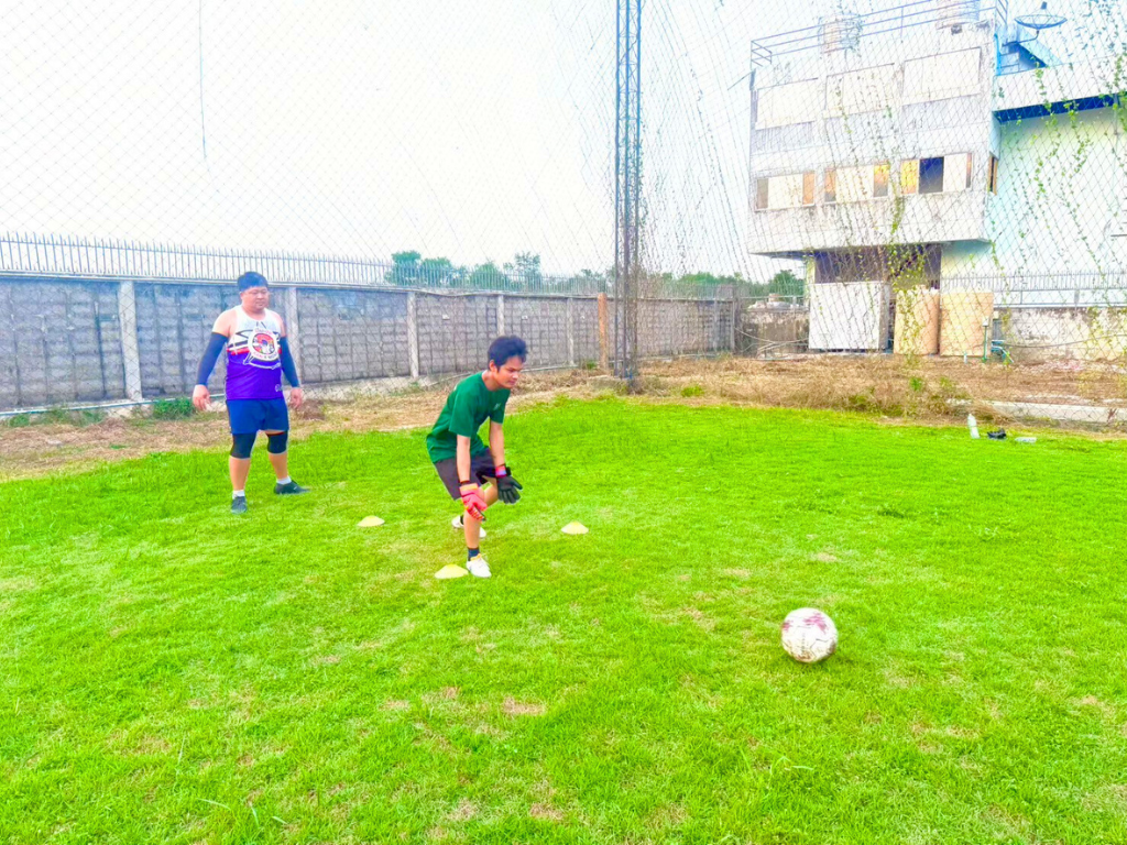 ซ้อมบอล 10